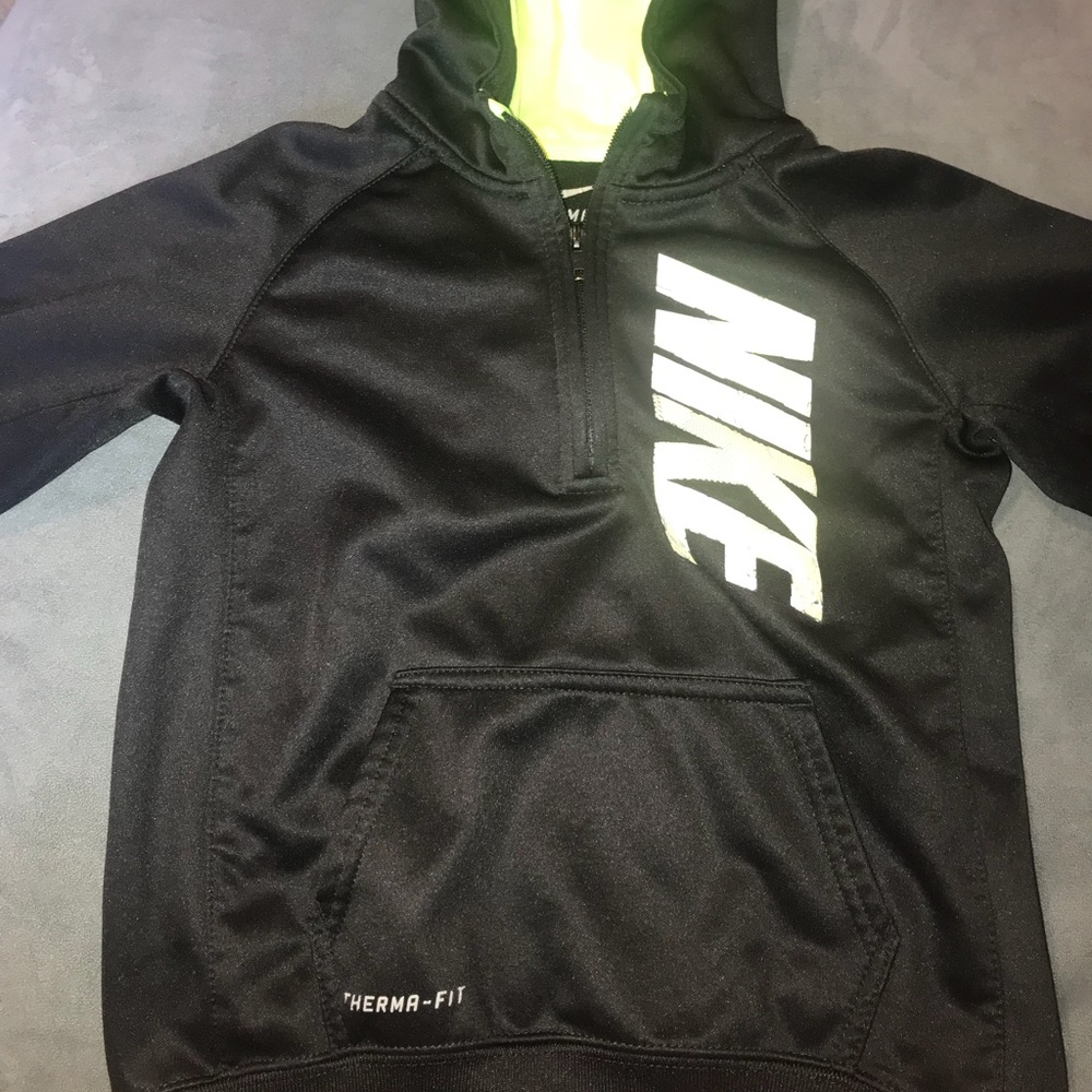 nike little boy sweatshirt